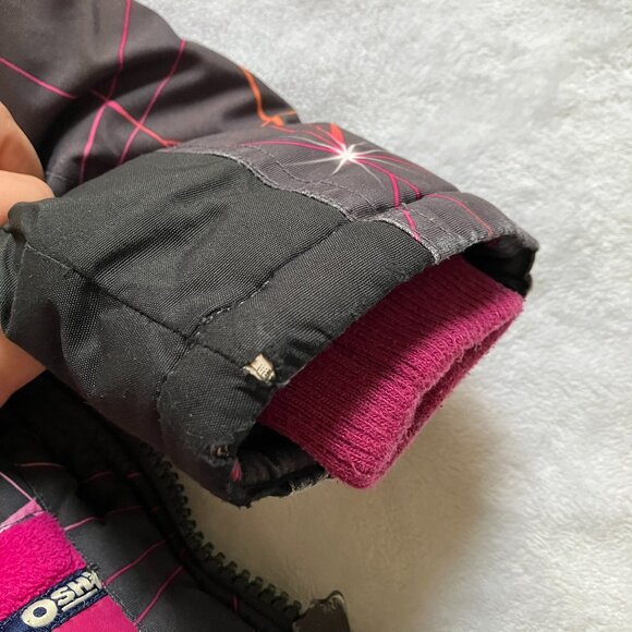 OshKosh B’gosh 2T Toddler Snowsuit | Coat & Overalls Set | Winter Outdoor GUC - Picture 5 of 16